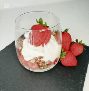 Healthy & Delicious Strawberry Yogurt Parfait